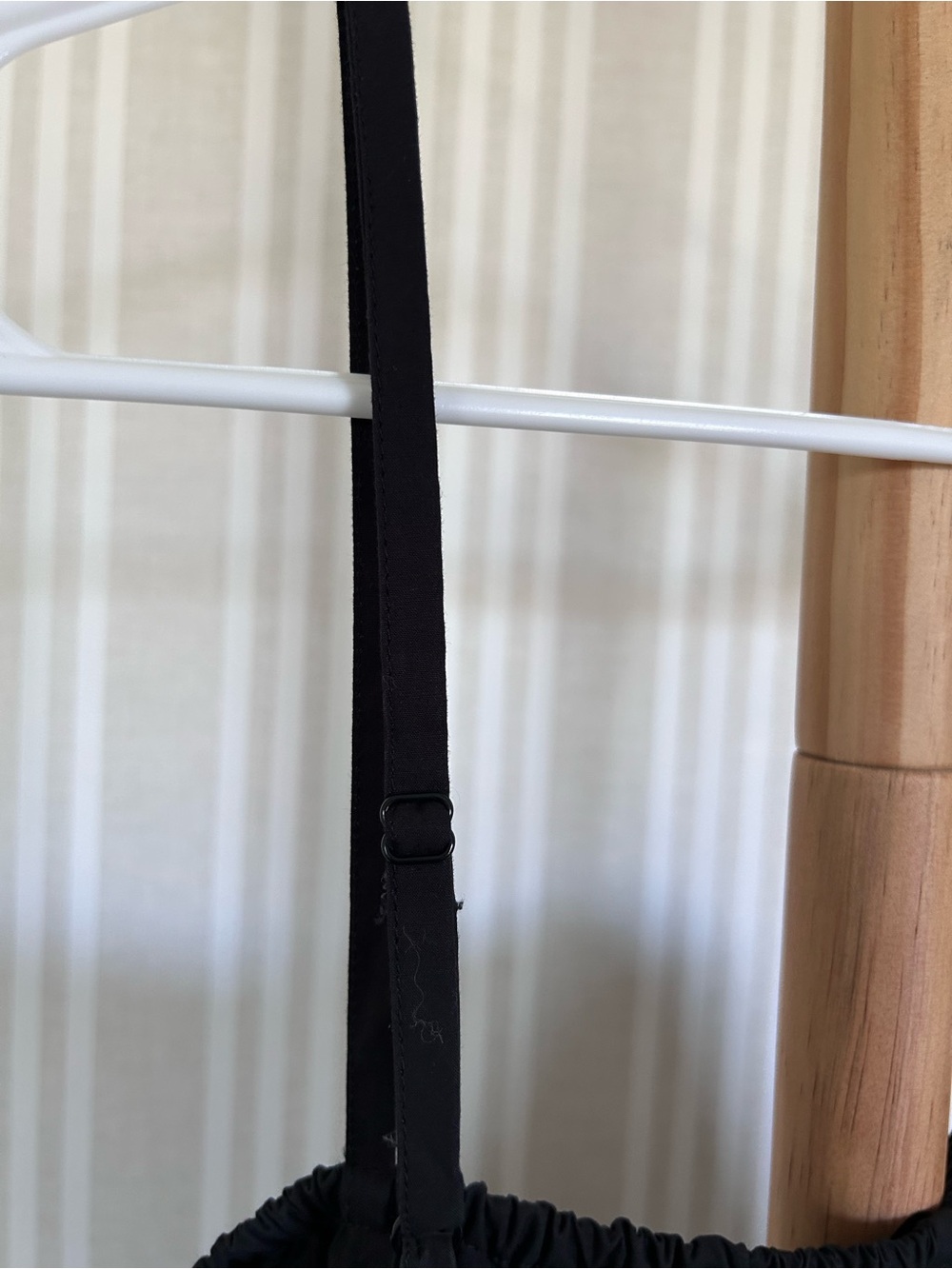 ASOS DESIGN balloon leg strappy jumpsuit in black Women’s size 12 Adjustable NWT - Picture 9 of 10